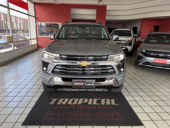 CHEVROLET S10 2.8 16V TURBO DIESEL HIGH COUNTRY CD 4X4 AUTOMÁTICO